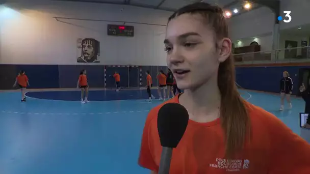 Besançon : Le quotidien des handballeuses du pôle espoir Bourgogne-Franche-Comté