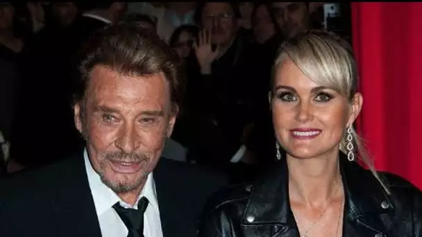 Laeticia Hallyday vend des costumes de Johnny : son geste symbolique