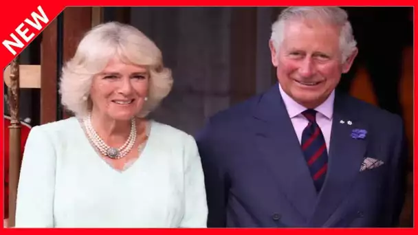 ✅  Camilla Parker-Bowles a reçu l'interdiction de fêter ses 15 ans de mariage avec le prince Charles