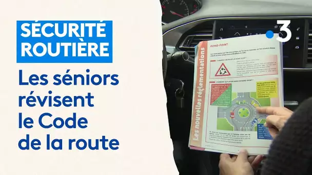 Sécurité routière : les séniors révisent le Code de la route