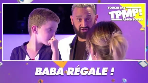 Cyril Hanouna offre un cadeau exceptionnel à Simon, fan du PSG !