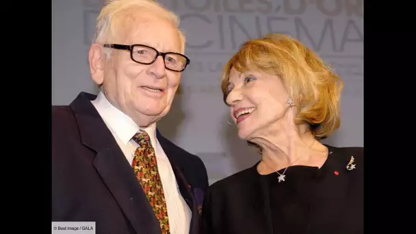 Mort de Pierre Cardin : Carla Bruni évoque sa passion avec Jeanne Moreau