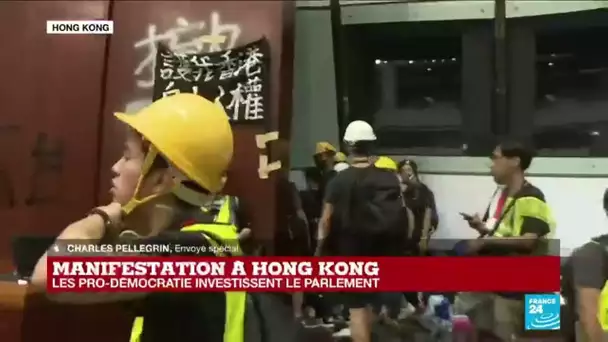 Hong Kong : Les manifestants envahissent le Parlement, leur stratégie pas encore claire