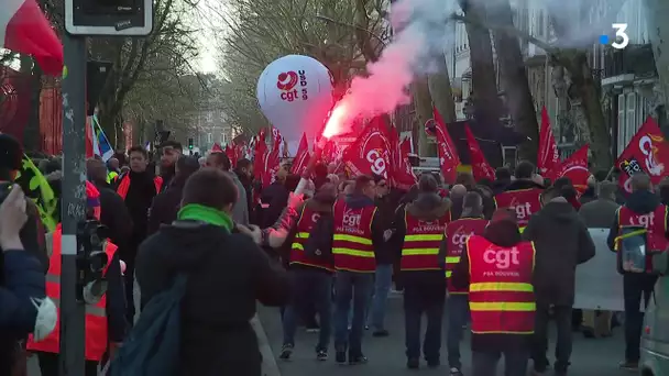 1 700 manifestants à Lille pour la 9e journée de mobilisation