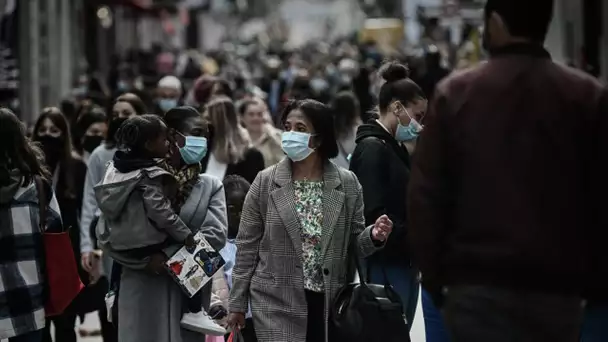 Covid-19 : le port du masque obligatoire en extérieur suspendu à Paris