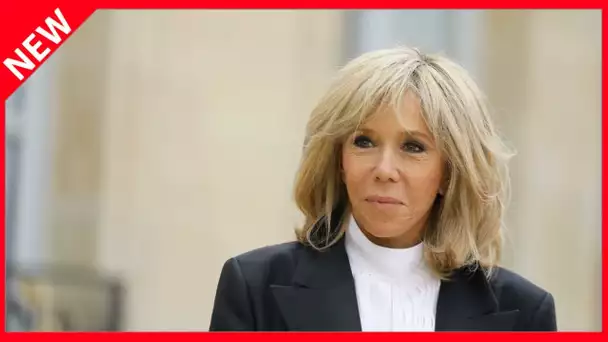 ✅   Brigitte Macron joue les comédiennes aux côtés de Camille Combal pour la bonne cause