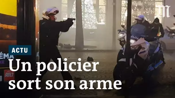 #GiletsJaunes : Un policier sort son pistolet face aux manifestants