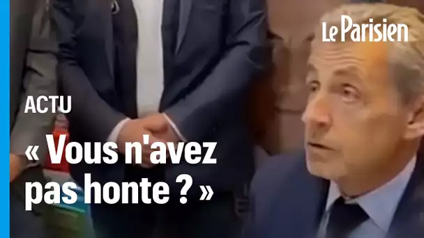 Nicolas Sarkozy interpellé après ses propos polémiques sur les enseignants