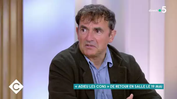 Albert Dupontel : la réouverture des salles de cinéma - C à Vous - 11/05/2021