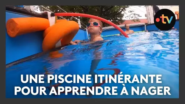 La piscine itinérante reprend sa tournée d'été pour apprendre aux enfants à se sauver s'ils tombent