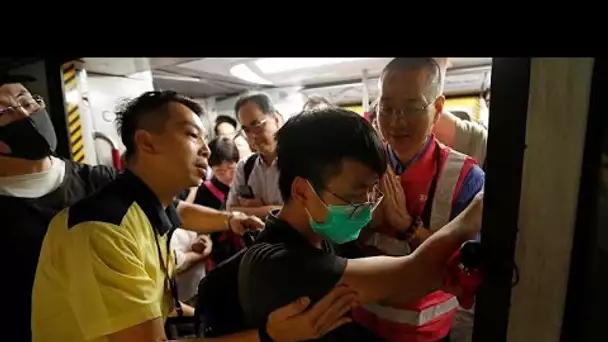 Les manifestants démarrent une journée de grève générale à Hong Kong