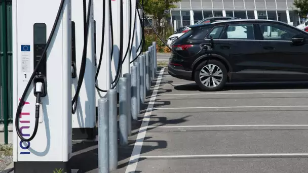 Sur la route des vacances, comment optimiser le coût de la recharge de votre véhicule électrique ?