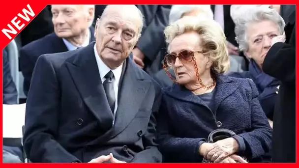 ✅  Bernadette Chirac : touchée par des marques d’affection, elle réagit