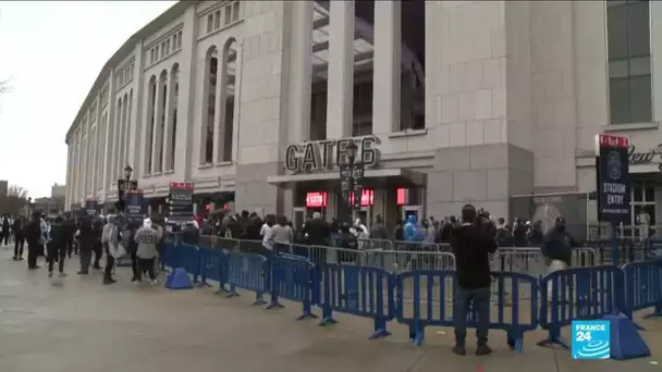 États-Unis : les fans de baseball de retour au Yankee Stadium à New York