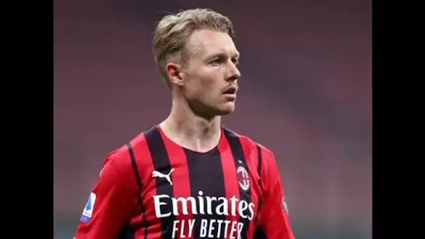 Euro 2021 – Malaise de Christian Eriksen : le joueur Simon Kjaer érigé en héros