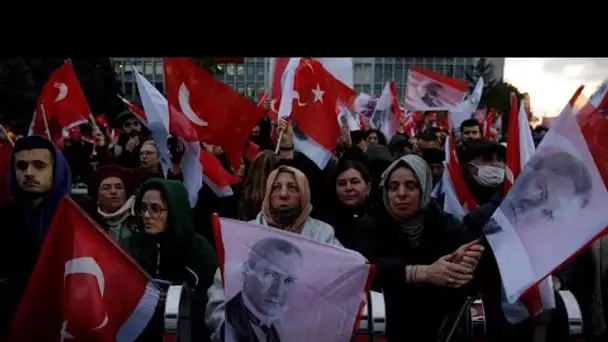 Turquie : des milliers de personnes manifestent contre la condamnation du maire d'Istanbul