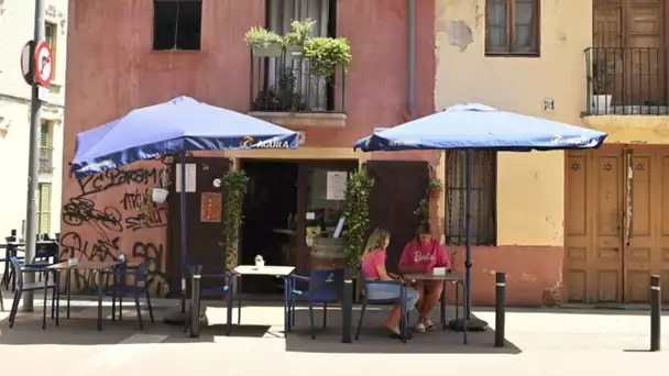 Espagne : à Barcelone, manger seul en terrasse est devenu un luxe