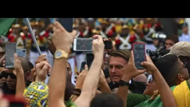 Démonstration de force de Jair Bolsonaro devant des milliers de ses supporters