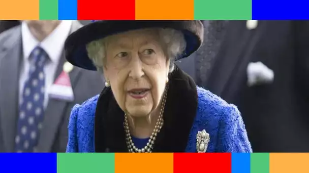 Coup de tonnerre  Elizabeth II contrainte au repos deux semaines supplémentaires