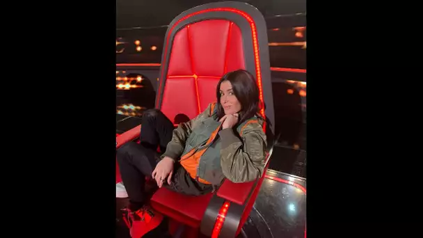 Jenifer rayonnante dans les coulisses de The Voice