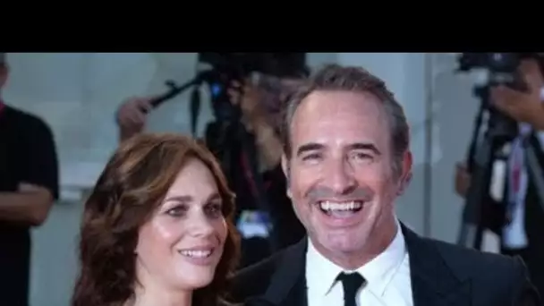 Jean Dujardin papa : Nathalie Péchalat a accouché de leur deuxième enfant