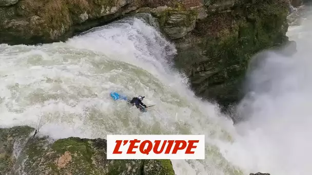 Chute vertigineuse en kayac signée Nouria Newman - Adrénaline - Kayac