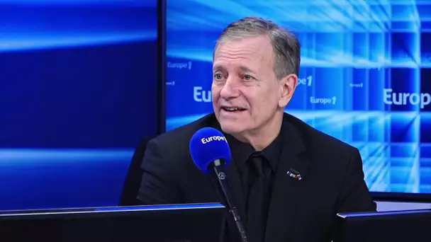 "Je suis devenu un autre" : Francis Huster se confie sur le viol qu'il a subi enfant