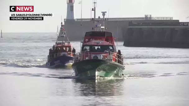 Le Jacques Joly, canot tout temps de la SNSM, est de retour au port des Sables-d'Olonne