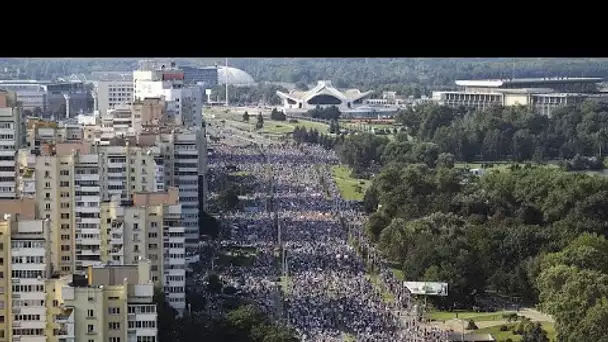 Nouvelle grande manifestation anti-Loukachenko au Bélarus