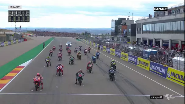 Le départ du Grand Prix d'Aragon