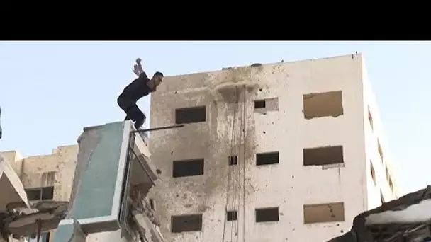 Au milieu des ruines de Gaza, de jeunes Palestiniens pratiquent le parkour