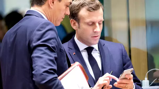 "Tu me manques" : les SMS surprenants d'Emmanuel Macron