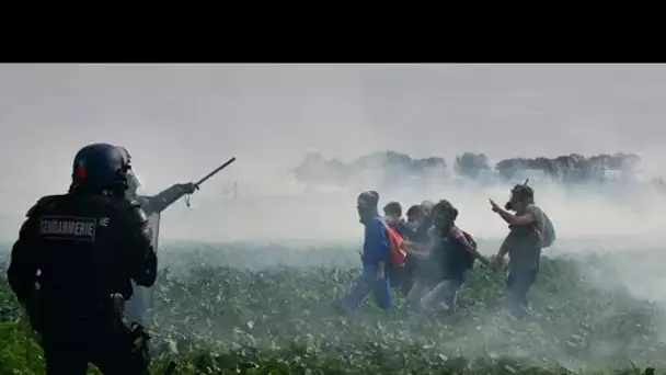 France : déferlement de violences en plein champ contre des méga-bassines