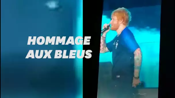 Ed Sheeran en maillot des Bleus lors d'un concert à Lyon