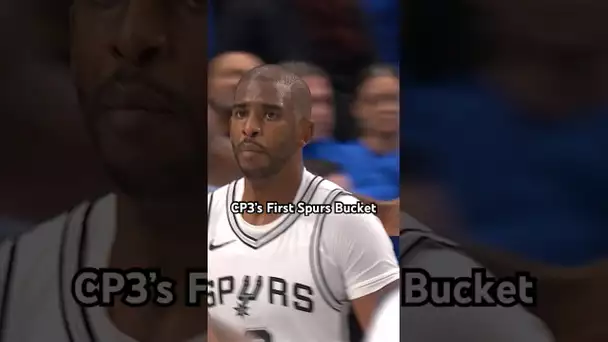 Chris Paul scores his first Spurs bucket!