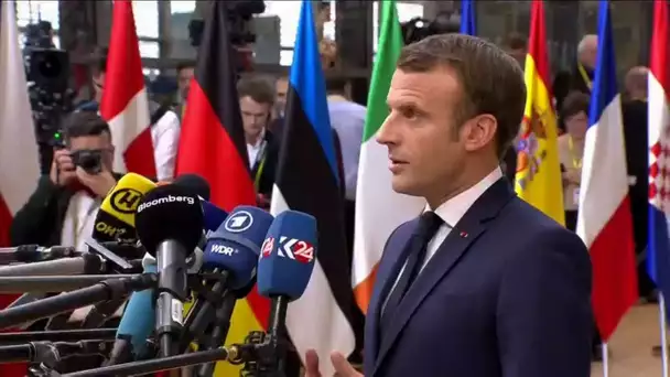 Négociations sur le BREXIT : Emmanuel Macron salue "un bon compromis"