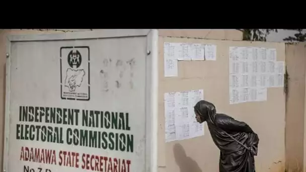 Nigeria : Muhammadu Buhari et Atiku Abubakar appellent au calme après le report des élections