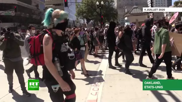 Jour de l’indépendance : des manifestants protestent contre les violences policières à Oakland
