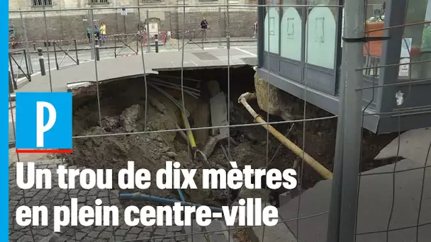 Amiens: un trou de dix mètres de large en plein centre-ville