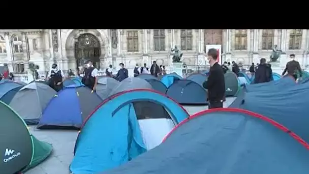 Un campement de migrants au coeur de Paris