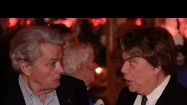 « Je le regrette infiniment » : Alain Delon rend hommage à Bernard Tapie