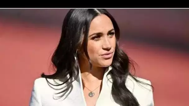 "L'arrogance et l'orgueil de Meghan Markle sont stupéfiants" La duchesse sauvagement prise à Hollywo