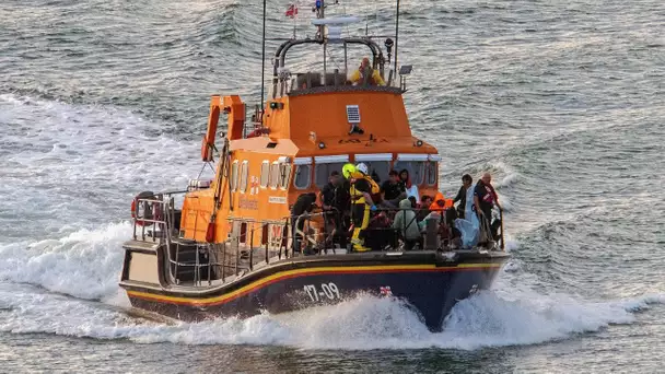 «Ça ne pouvait que se produire» : les conditions du naufrage migratoire dans la Manche en question