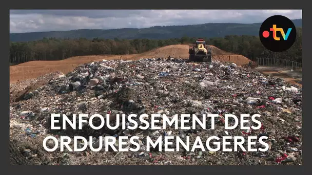 Enfouissement des ordures ménagères : "On ne peut empiler des déchets pour les générations futures"