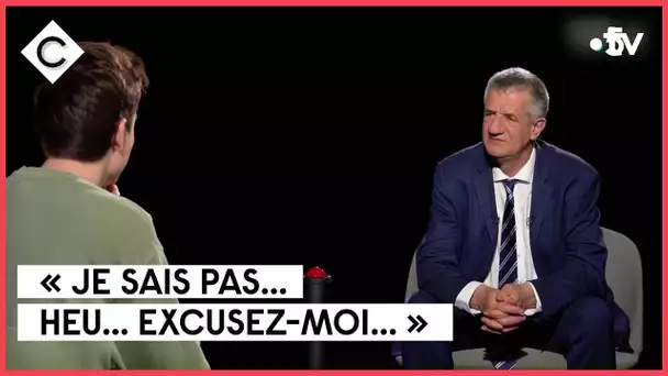 Quand Jean Lassalle cale sur une question très simple - C à vous - 18/03/2022