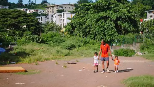 «On peut l'avoir à tout moment» : à Mayotte, la population craint le choléra