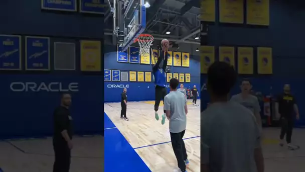 The #DubNation guards show off their hops!🐰👀#WarriorsAllAccess| #Shorts