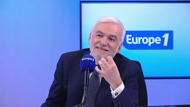 Pascal Praud et vous - «Je suis timide, mais quand on chante, c'est libérateur», avoue Sylvie Vartan