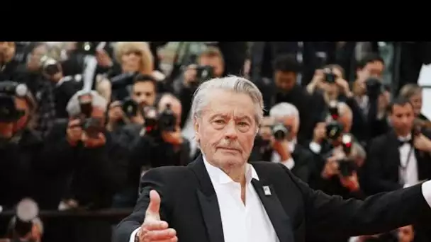 Alain Delon désabusé à 85 ans: « Ma carrière est la seule chose que j’ai...