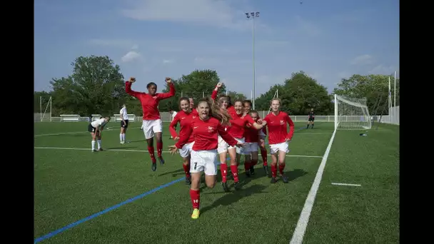 Attaquantes : documentaire avec les jeunes footballeuses du Pôle Espoirs de Tours